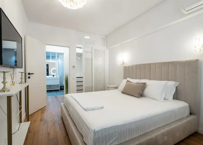 Апартаменты One Cotroceni Urban Loft By Brooh Бухарест